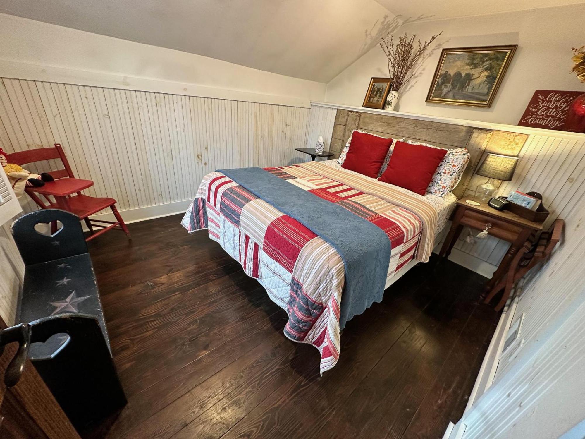 Morgantown 1891 Schoolhouse Inn מראה חיצוני תמונה
